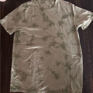 Lululemon Green Tie-Dye Men's Athletic Tee
